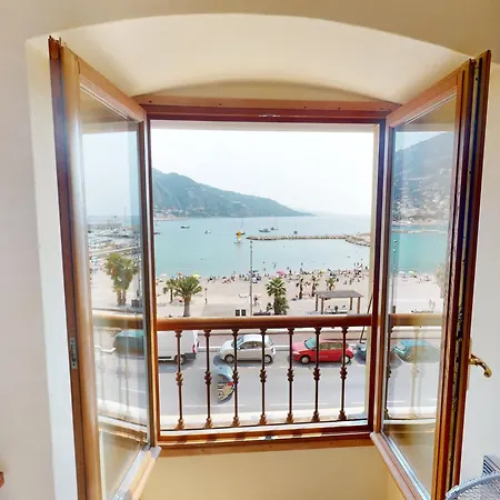 Loft 2 Pieces Vue Dans Vieille Ville, Plages A Deux Pas - Fr-1-196-195